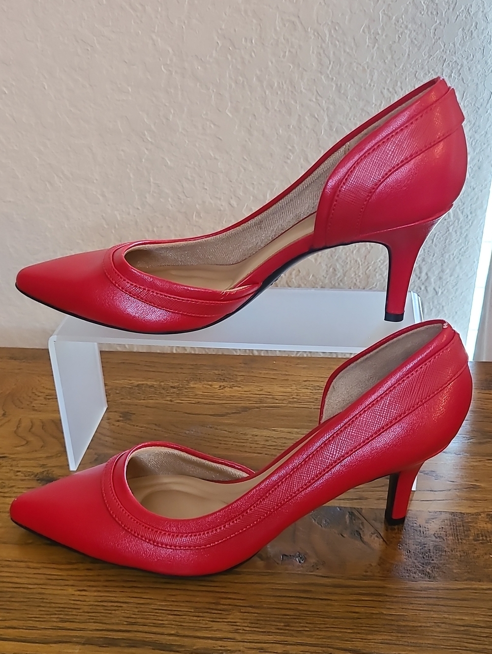 Abella Red Pointed-Toe Mid Heel Pumps